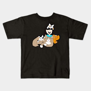 Everyone LOVES kittens Kids T-Shirt
